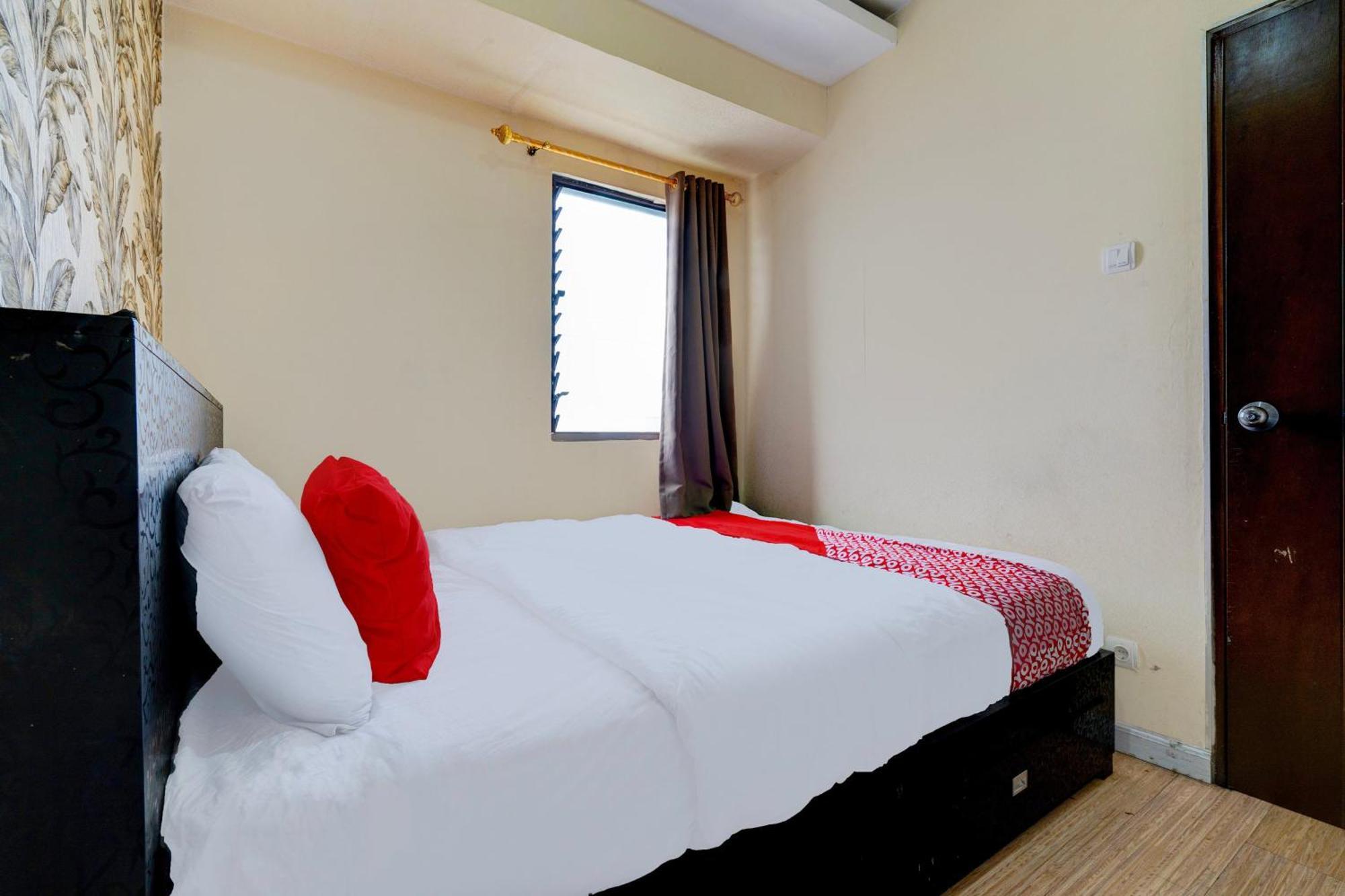 Hotel Oyo 93369 Gateway Cicadas By Qq Rent 2 2*