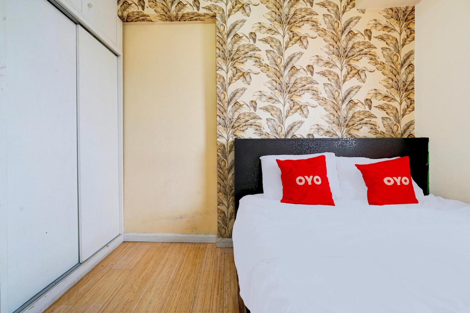 Oyo 93369 Gateway Cicadas By Qq Rent 2 Hotel 2*