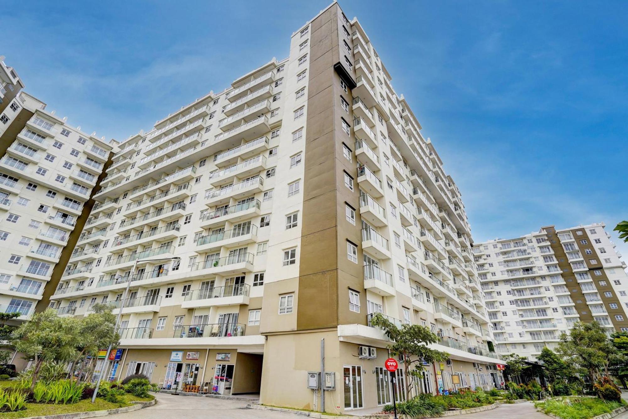 Oyo 93369 Gateway Cicadas By Qq Rent 2 Bandung